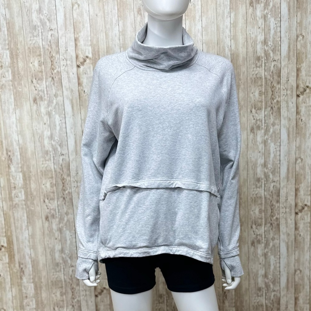 Lululemon Find Your Unwind Pullover in Heathered Core Ultra Light Grey [T16]